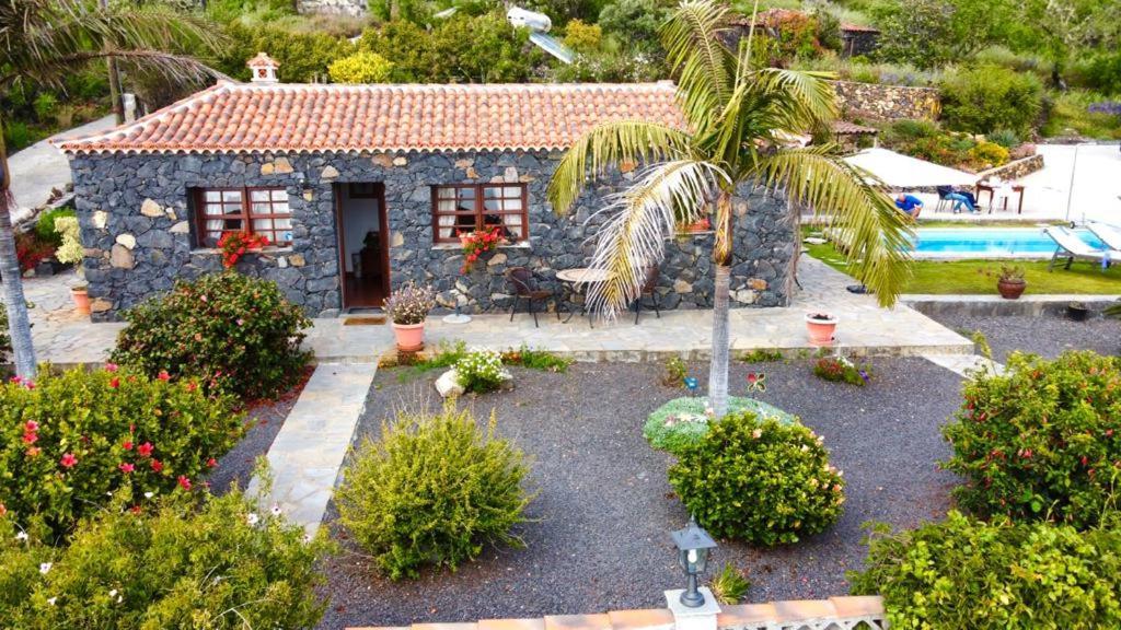 Climatized Pool Free Wifi Pareditas Casa vacanze